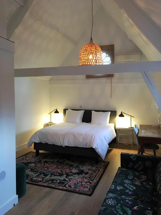 Bed and Breakfast Ninet7 Tilburg Esterno foto